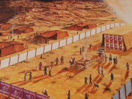 Im Mischkan, im „Haus des Glaubens“